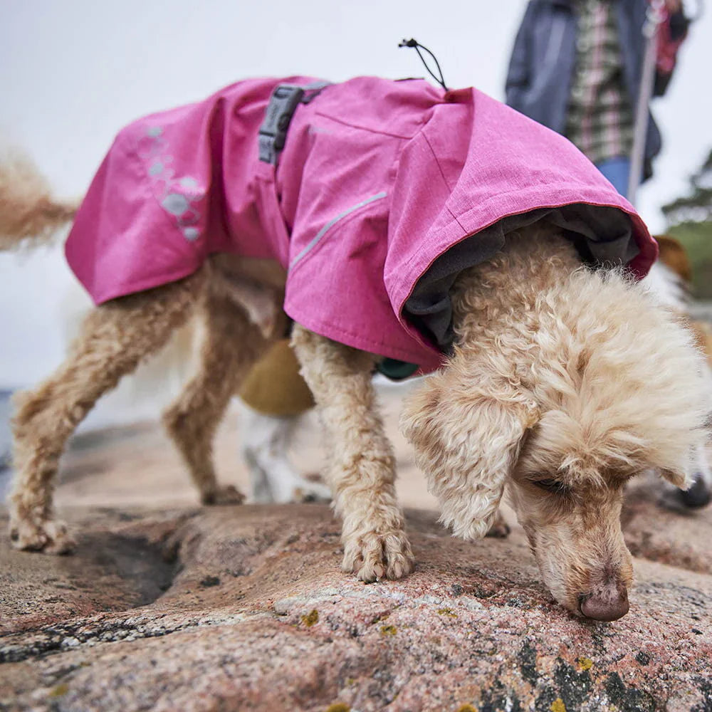 Hurtta Monsoon Coat II ECO Ruby